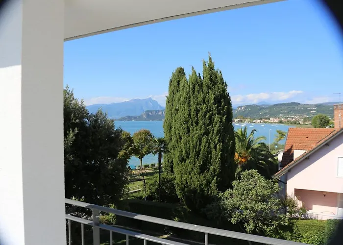 アパートホテル Adriana バルドリーノ